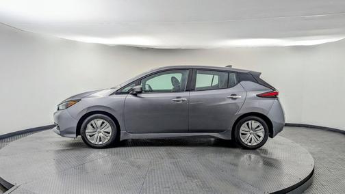 2022 Nissan Leaf S