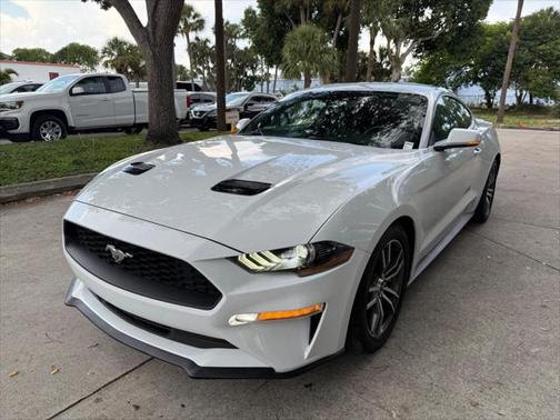 2020 Ford Mustang EcoBoost Premium