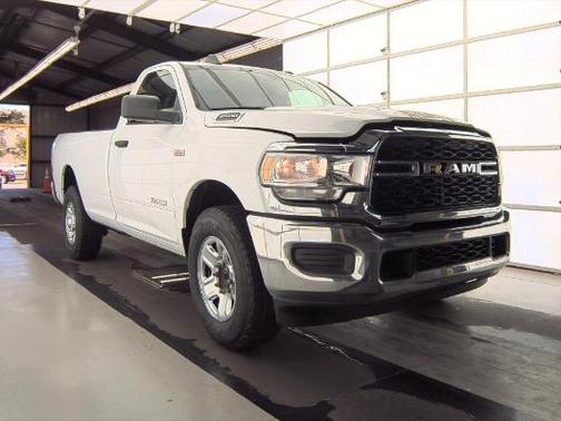 2020 RAM 2500 Tradesman Regular Cab 4X2 8' Box