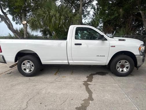 2020 RAM 2500 Tradesman Regular Cab 4X2 8' Box