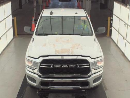2020 RAM 2500 Tradesman Regular Cab 4X2 8' Box