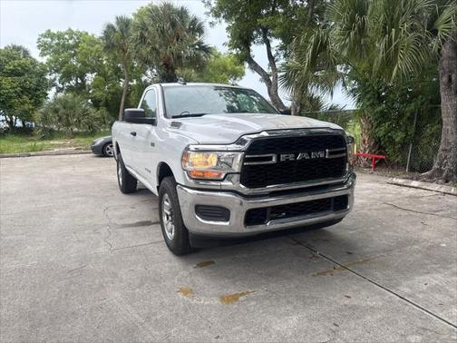 2020 RAM 2500 Tradesman Regular Cab 4X2 8' Box
