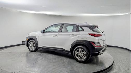 2023 Hyundai KONA SE