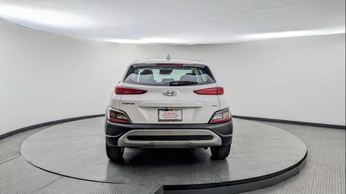 2023 Hyundai KONA SE