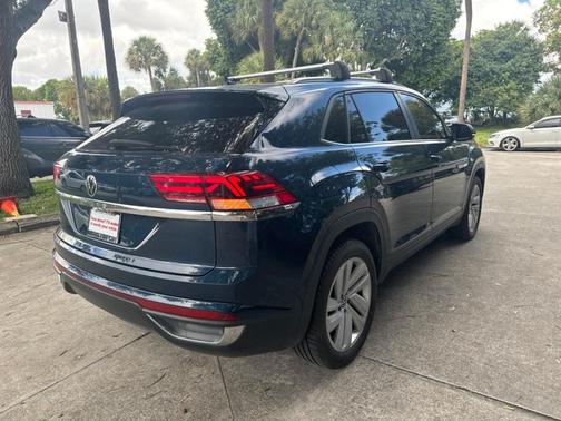 2023 Volkswagen Atlas Cross Sport 2.0T SE w/Technology
