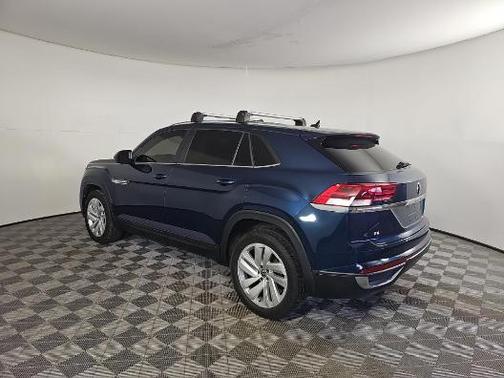 2023 Volkswagen Atlas Cross Sport 2.0T SE w/Technology