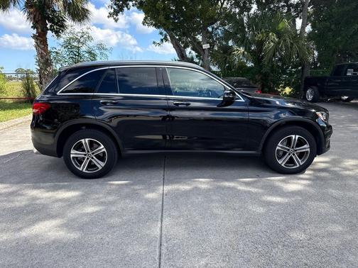 2019 Mercedes-Benz GLC 300 Base