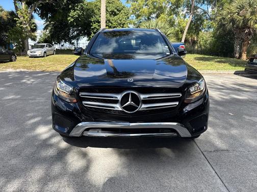 2019 Mercedes-Benz GLC 300 Base
