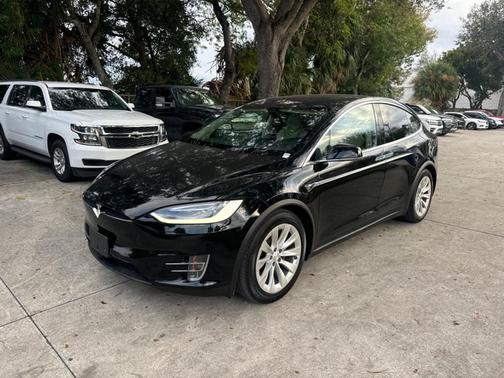 2017 Tesla Model X 75D