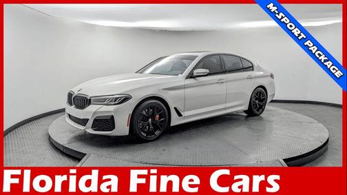 2022 BMW 530 i