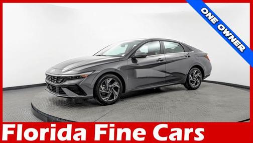 2025 Hyundai ELANTRA SEL