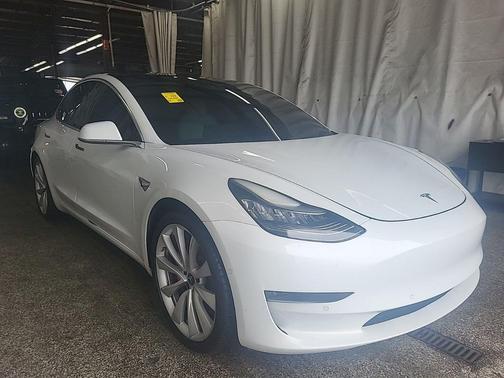 2019 Tesla Model 3 Long Range