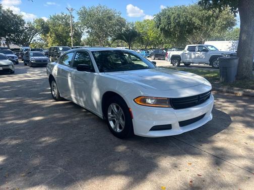 White Knuckle Clearcoat 2023 Dodge Charger SXT