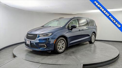 2021 Chrysler Pacifica Touring L