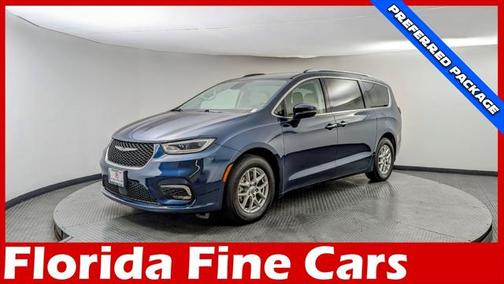 2021 Chrysler Pacifica Touring L