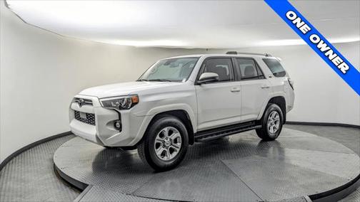 2022 Toyota 4Runner SR5