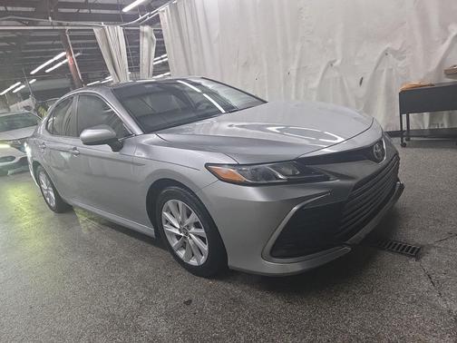 2021 Toyota Camry LE