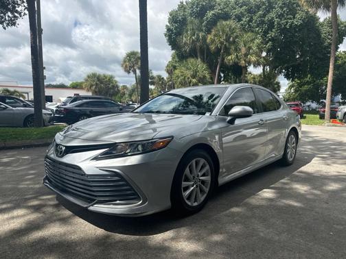 2021 Toyota Camry LE