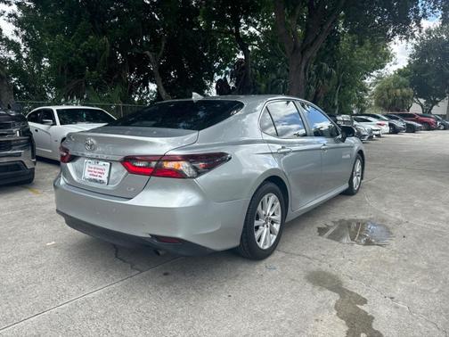 2021 Toyota Camry LE