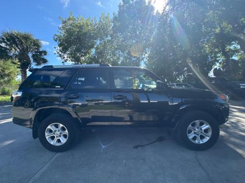 2024 Toyota 4Runner SR5