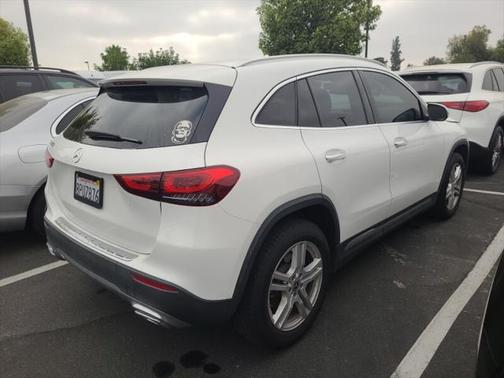 2021 Mercedes-Benz GLA 250 Base 4MATIC