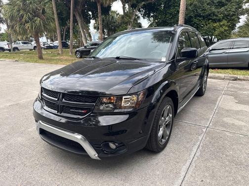 2018 Dodge Journey Crossroad