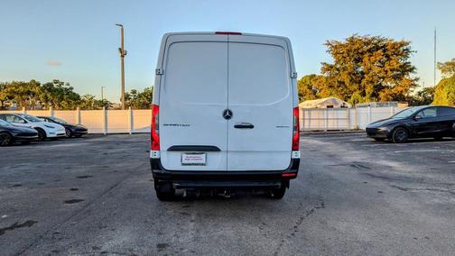 2019 Mercedes-Benz Sprinter 2500 Standard Roof