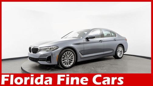 2022 BMW 530 i
