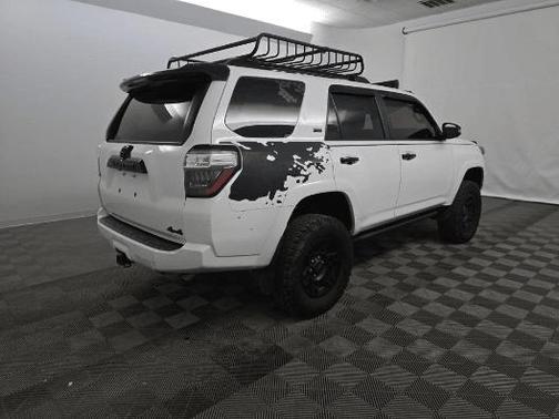 2021 Toyota 4Runner VENTURE