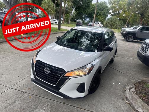 2024 Nissan Kicks S