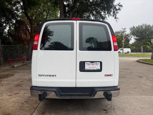 2023 GMC Savana 2500 Work Van