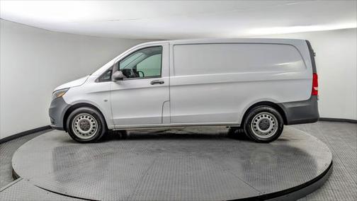 2020 Mercedes-Benz Metris Base