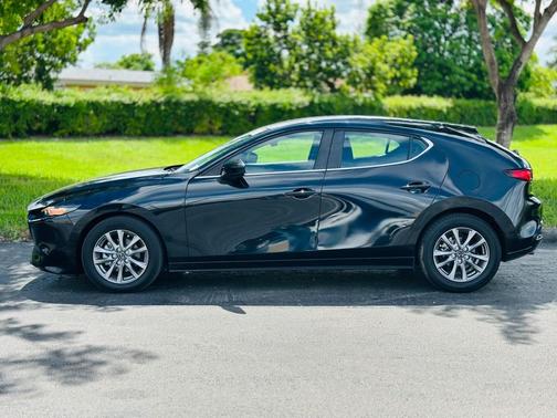 2022 Mazda Mazda3 FWD