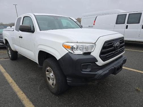 2019 Toyota Tacoma SR