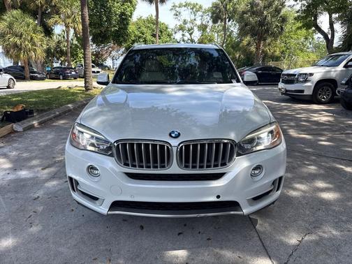 Alpine White 2017 BMW X5 sDrive35i