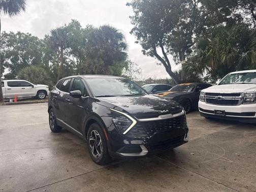 2024 Kia Sportage LX