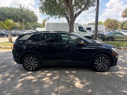 Black 2023 Volkswagen ID.4 PRO S PLUS