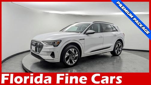 2022 Audi e-tron Premium