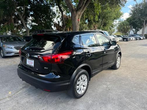 2019 Nissan Rogue Sport S