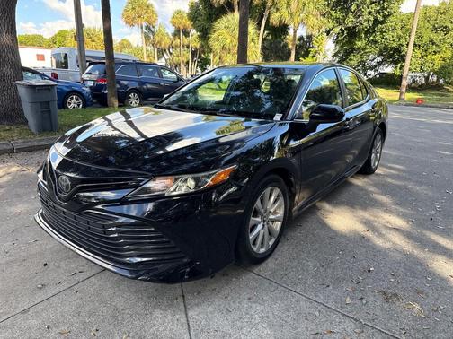 2020 Toyota Camry LE