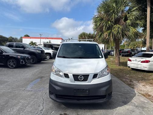 2019 Nissan NV200 S