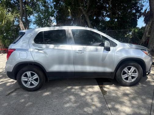 2021 Chevrolet Trax LS