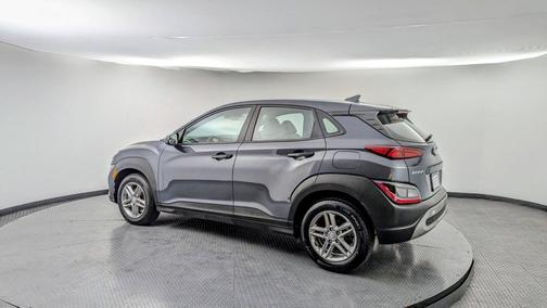 2022 Hyundai KONA SE