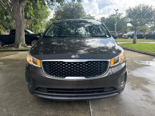 2016 Kia Sedona LX