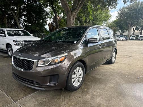 2016 Kia Sedona LX