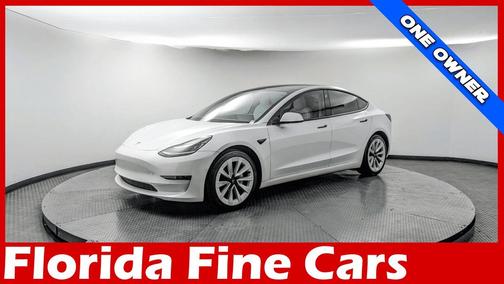 2022 Tesla Model 3 Standard Range