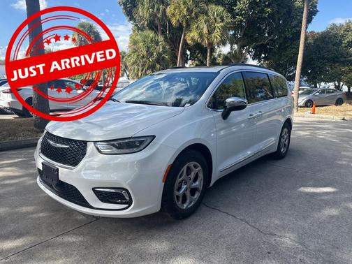 2023 Chrysler Pacifica Limited