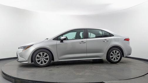 Classic Silver Metallic 2024 Toyota Corolla LE