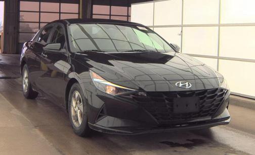 Phantom Black 2021 Hyundai ELANTRA SE