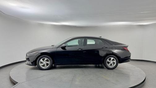 Phantom Black 2021 Hyundai ELANTRA SE